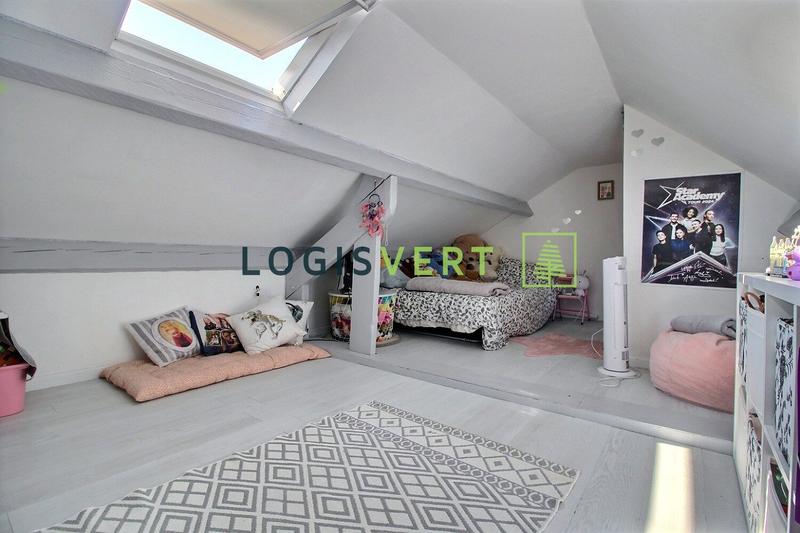 Maison - 74 m² - 5 pièces