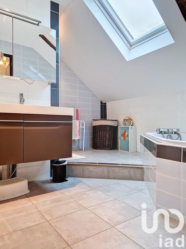 Maison - 118 m² - 4 pièces