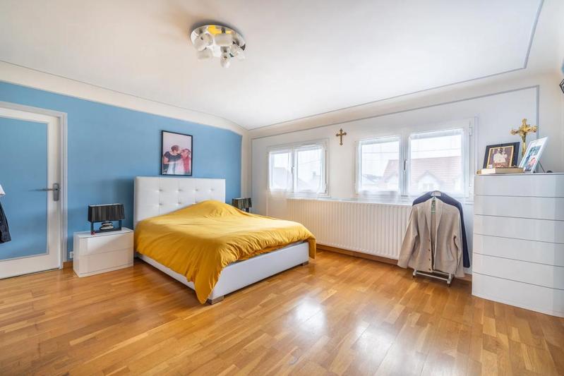 Maison - 190 m² - 7 pièces