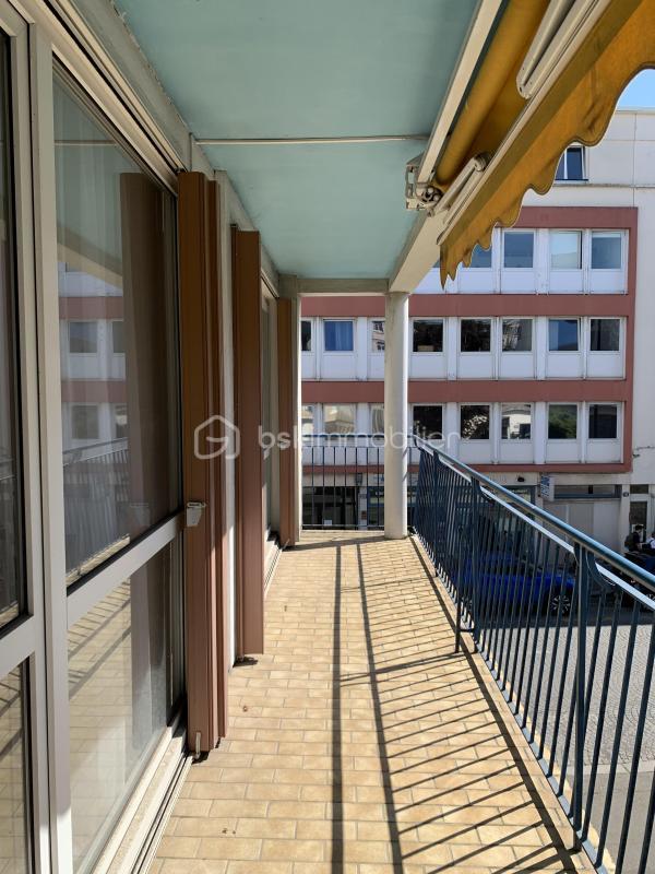 Appartement - 95 m² - 5 pièces