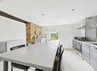 Maison de village - 142 m² - 7 pièces
