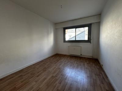 Appartement - 99 m² - 4 pièces