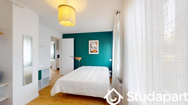 Chambre - 12 m² - 1 pièce