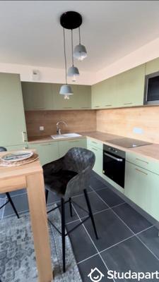 Chambre - 11 m² - 1 pièce