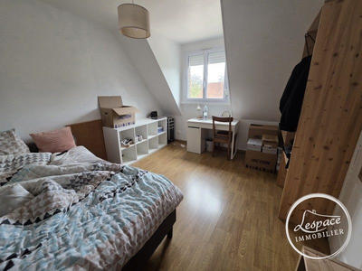 Maison - 84 m² - 5 pièces