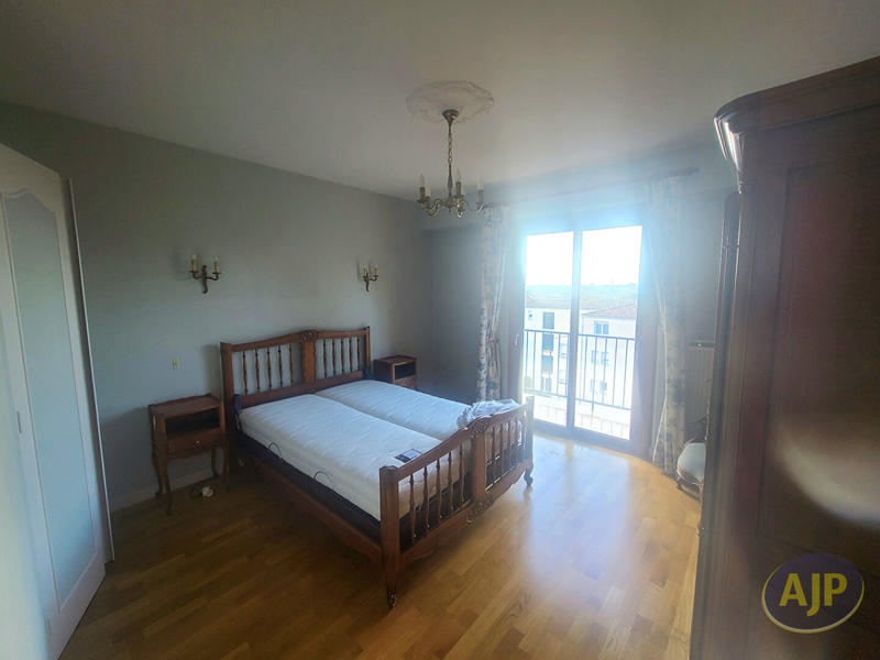 Appartement - 113 m² - 5 pièces