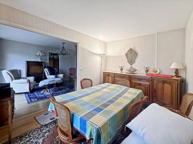 Appartement - 88 m² - 5 pièces