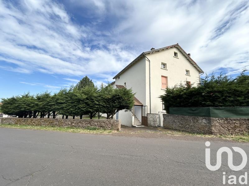 Maison - 186 m² - 8 pièces