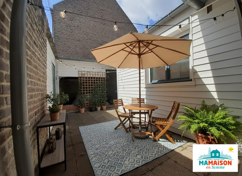 Maison - 102 m² - 5 pièces