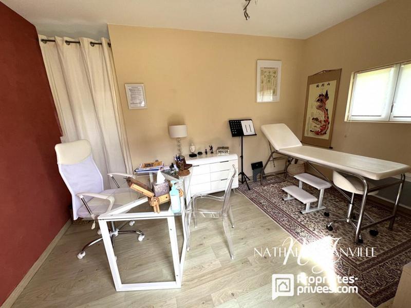 Villa - 207 m² - 7 pièces