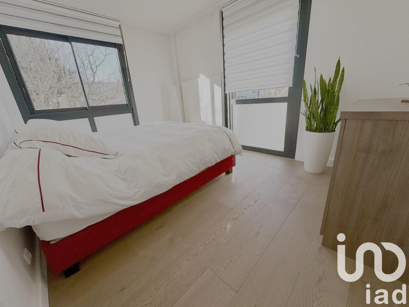 Maison de maîtres - 366 m² - 12 pièces