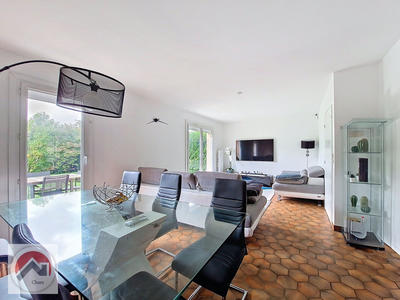 Maison - 144 m² - 7 pièces