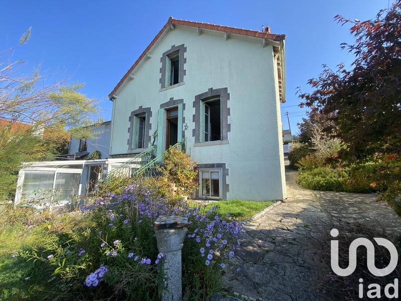 Maison - 110 m² - 4 pièces