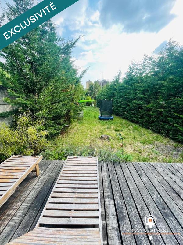 Maison - 143 m² - 8 pièces