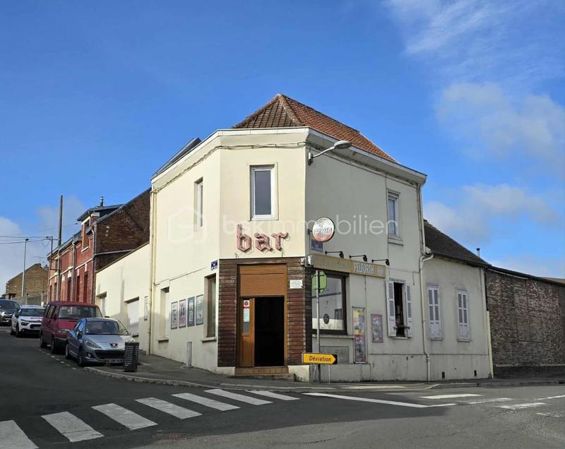 Immeuble - 155 m² - 5 pièces