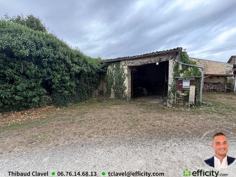 Immeuble - 211 m² - 5 pièces