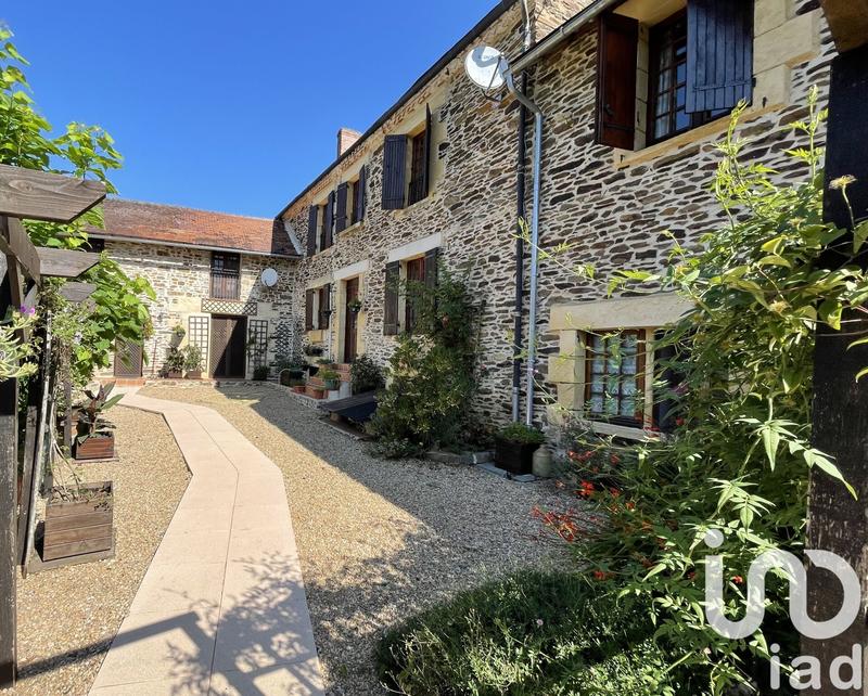 Maison de campagne - 315 m² - 11 pièces
