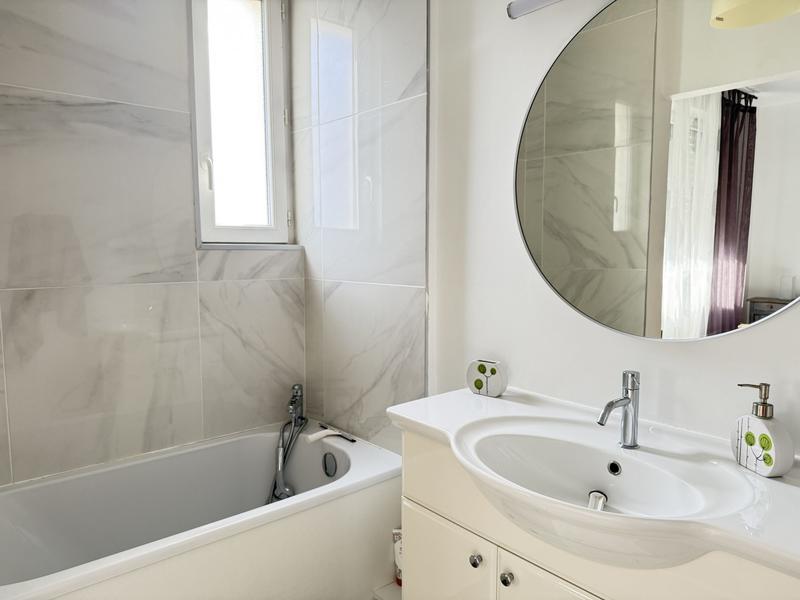 Maison - 146 m² - 6 pièces