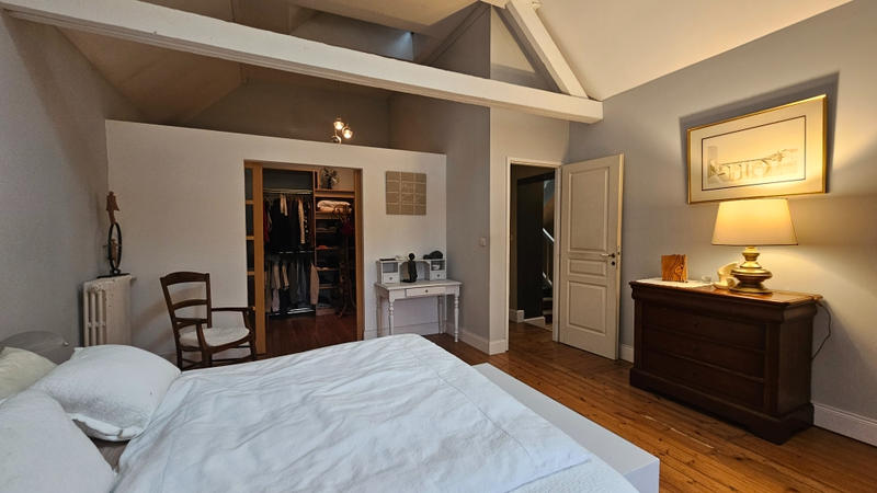 Maison - 140 m² - 5 pièces