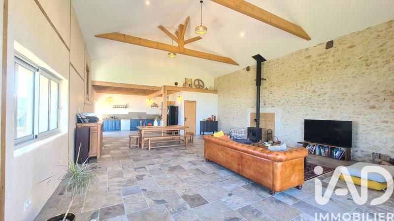 Maison - 158 m² - 4 pièces