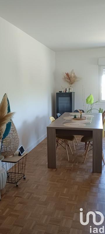 Appartement - 90 m² - 4 pièces