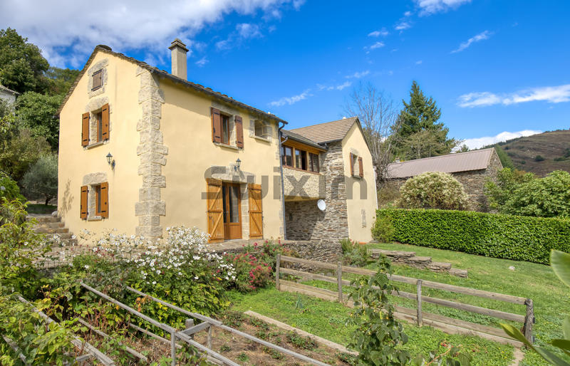 Mas - 128 m² - 5 pièces