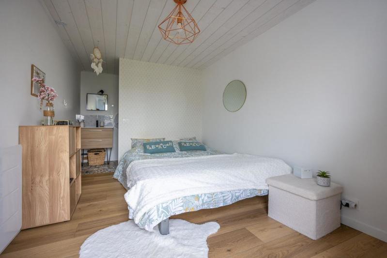 Maison - 95 m² - 5 pièces