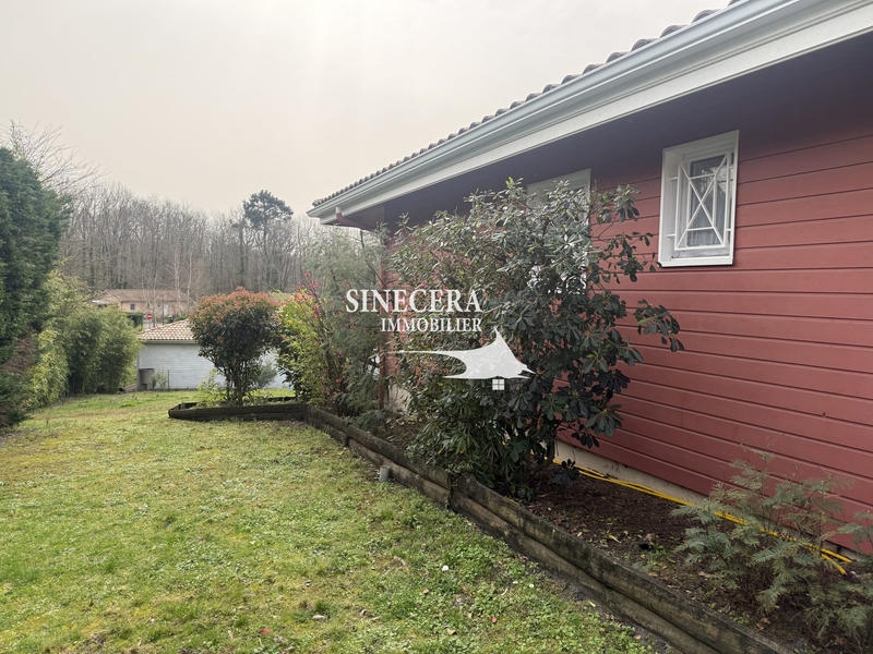 Maison traditionnelle - 140 m² - 5 pièces