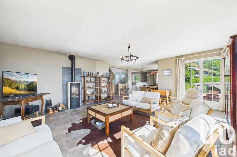 Maison - 130 m² - 6 pièces