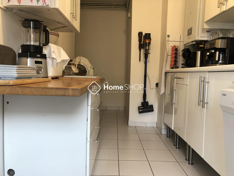 Appartement - 80 m² - 4 pièces