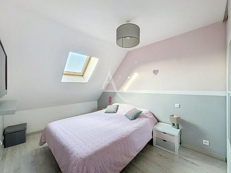 Maison - 110 m² - 6 pièces