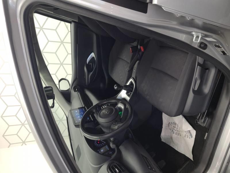 Toyota Yaris 120 Vvt-i Dynamic Business