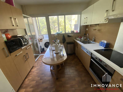 Appartement - 87 m² - 4 pièces