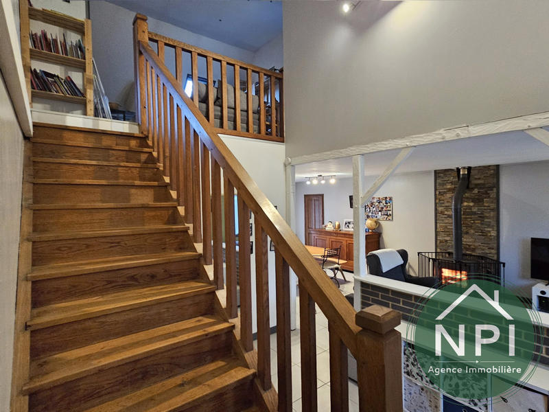 Maison - 127 m² - 7 pièces