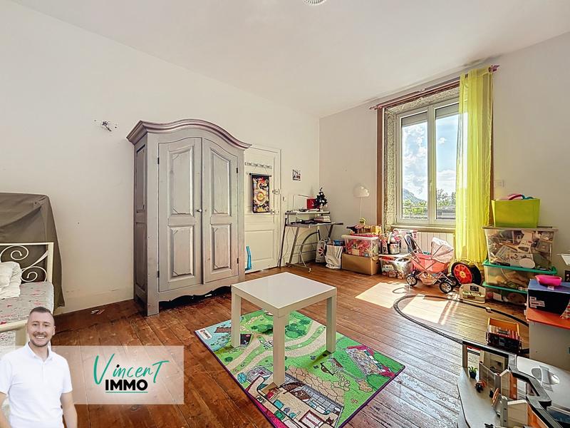 Maison - 117 m² - 7 pièces