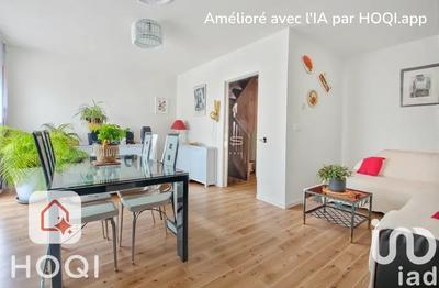 Maison - 92 m² - 5 pièces