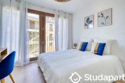 Chambre - 10 m² - 1 pièce