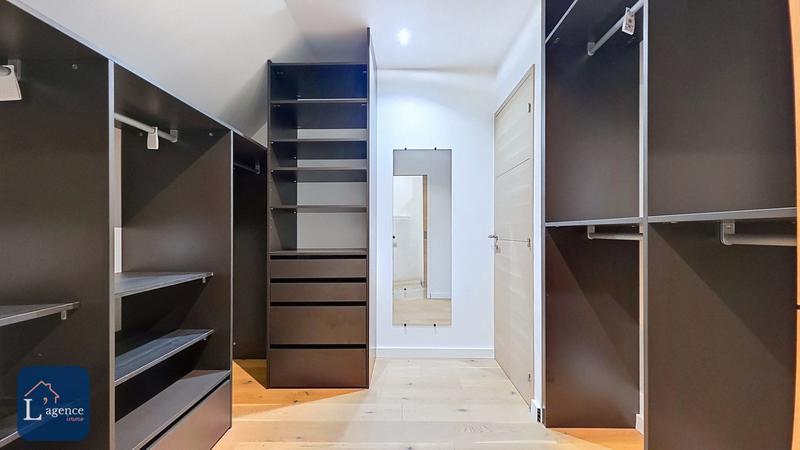 Maison - 145 m² - 7 pièces