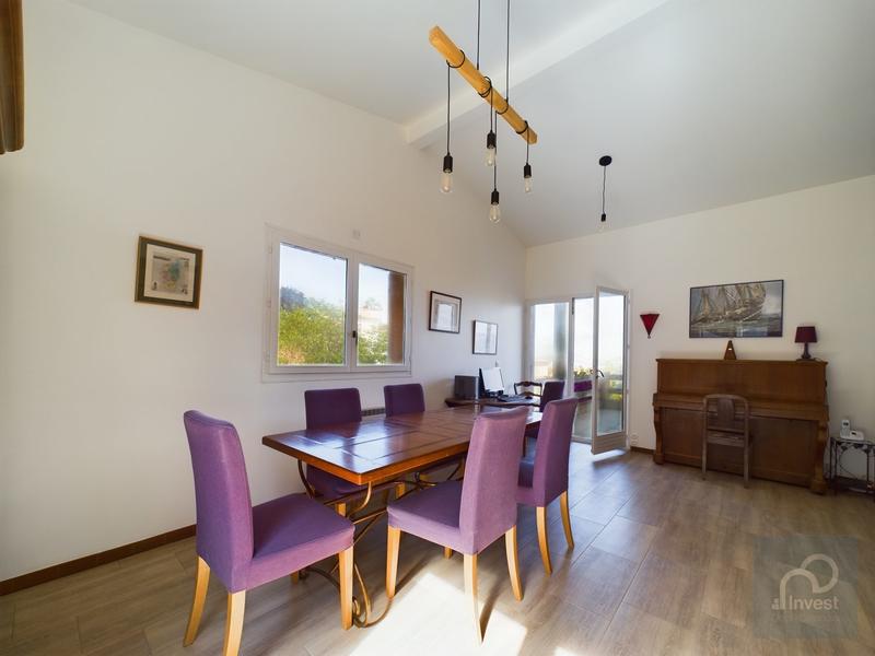 Villa - 130 m² - 5 pièces