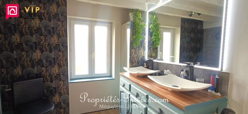 Maison - 177 m² - 7 pièces