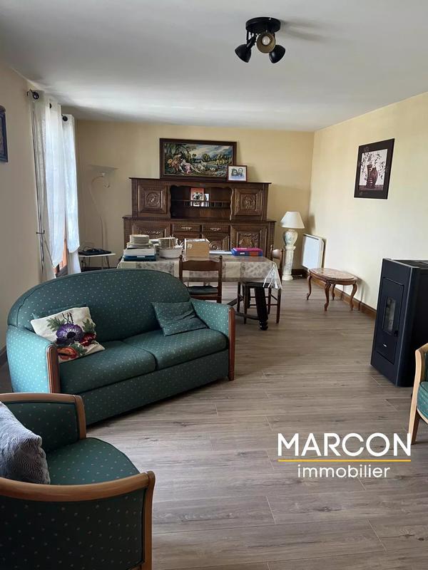 Maison - 94 m² - 4 pièces