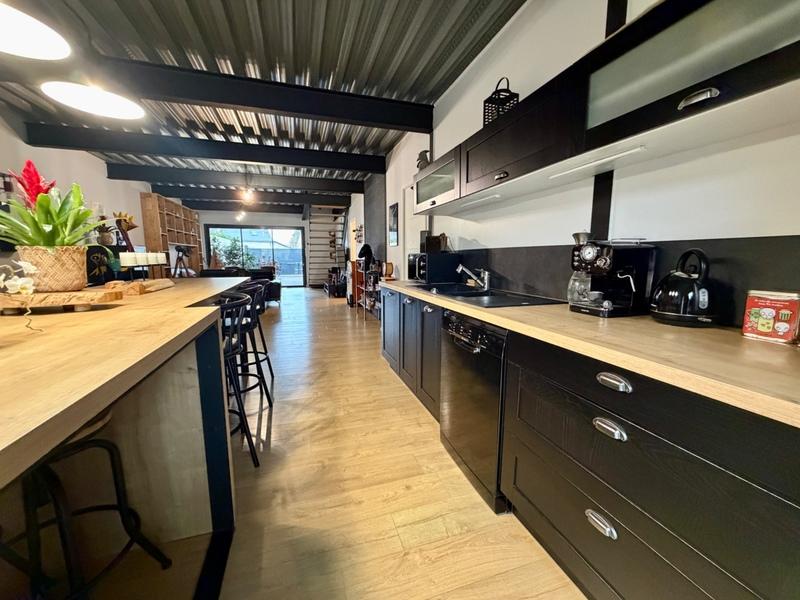 Maison - 151 m² - 6 pièces