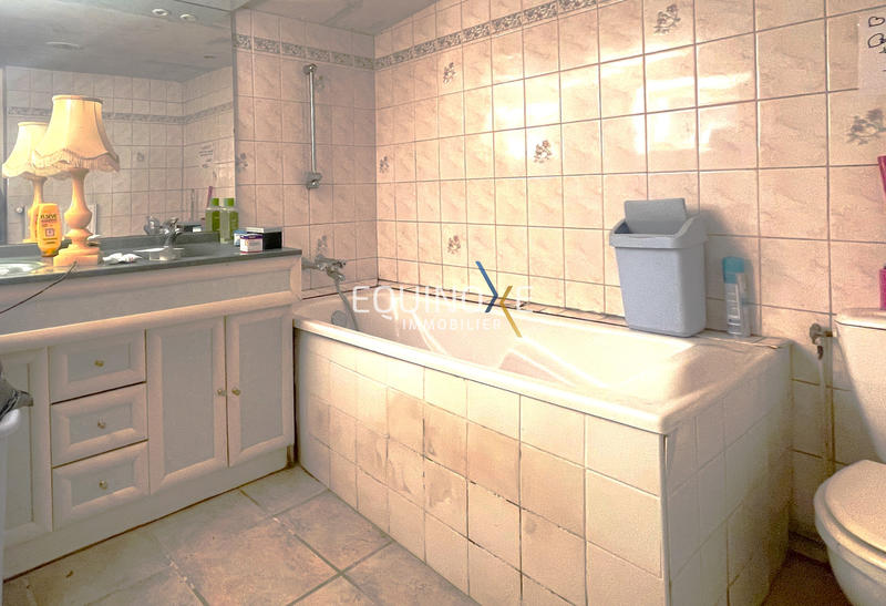 Villa - 190 m² - 10 pièces