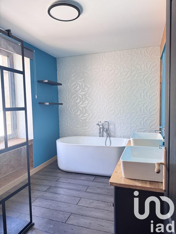 Maison - 127 m² - 7 pièces