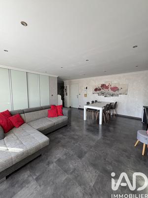 Appartement - 94 m² - 4 pièces