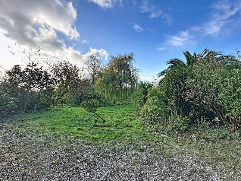 Maison - 404 m² - 12 pièces