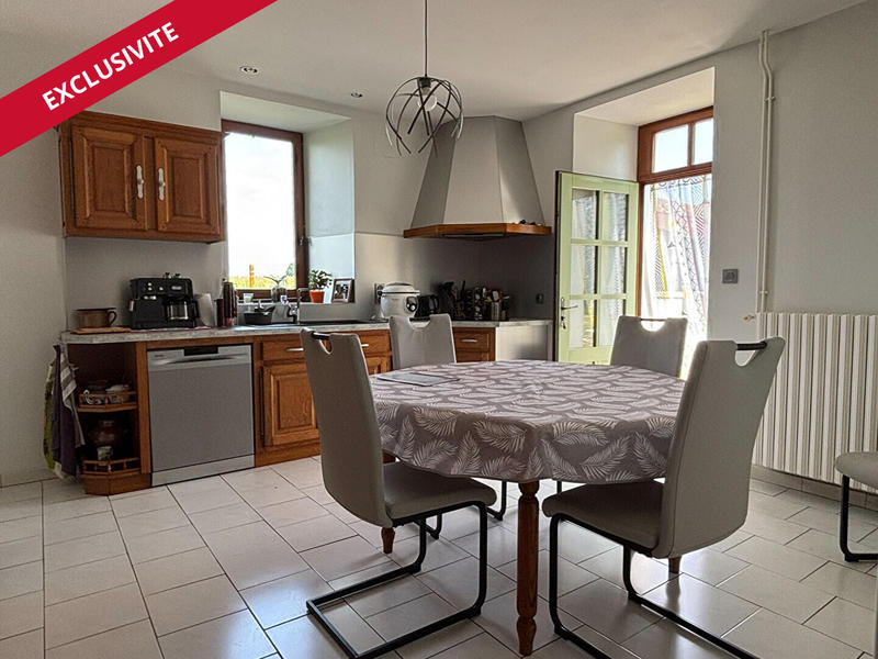 Maison - 146 m² - 6 pièces