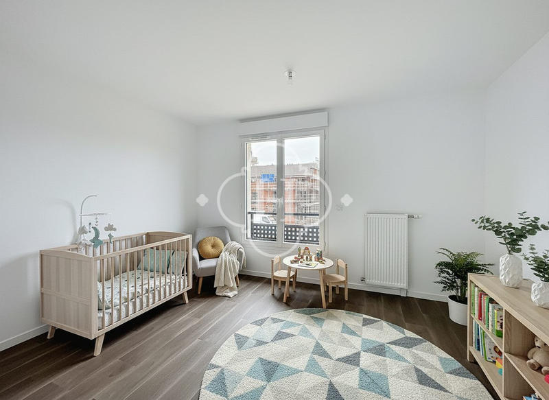 Maison traditionnelle - 105 m² - 5 pièces