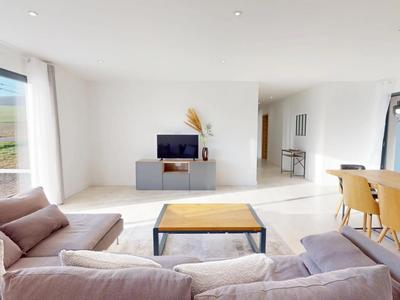 Pavillon - 145 m² - 6 pièces