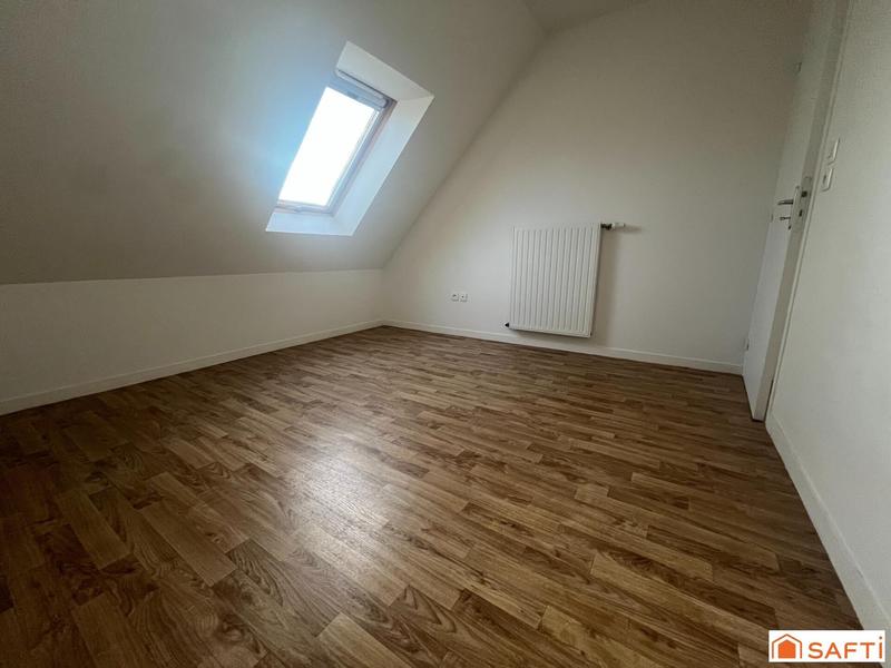 Maison - 93 m² - 5 pièces